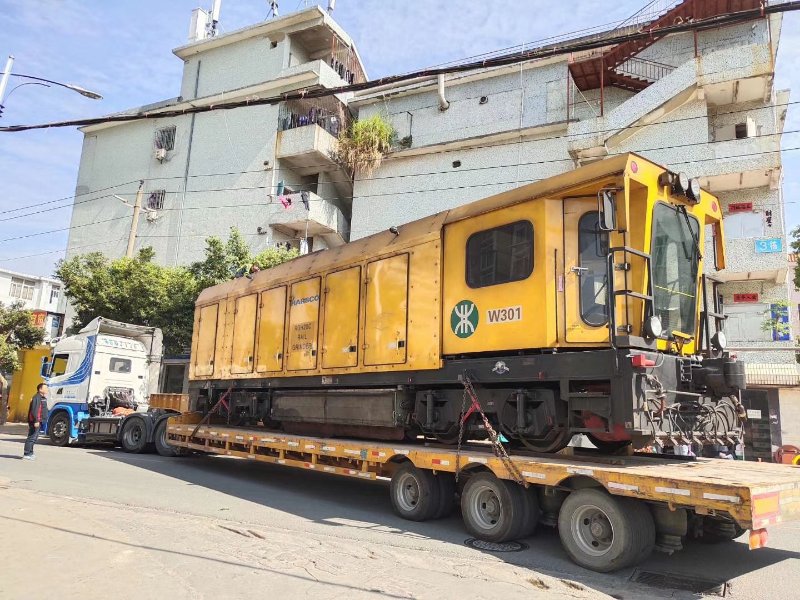 越深吊裝項目,長沙市越深機械工程有限公司,長沙吊裝公司,長沙設備吊裝,長沙工廠搬遷,長沙碳帶批發(fā),湖南吊裝公司,湖南碳帶批發(fā)
